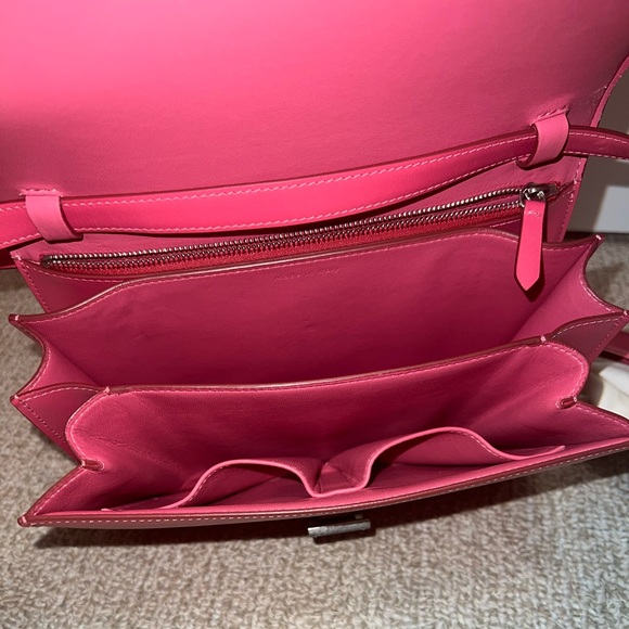 Celine Classic Box Medium Bubble Pink SilverHardware Smooth Leather Shoulder Bag - Picture 6 of 14